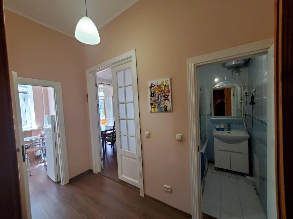 Kyiv Top Location 60M2 Apt In Old City Fast Wifi Selfchekin Luaran gambar