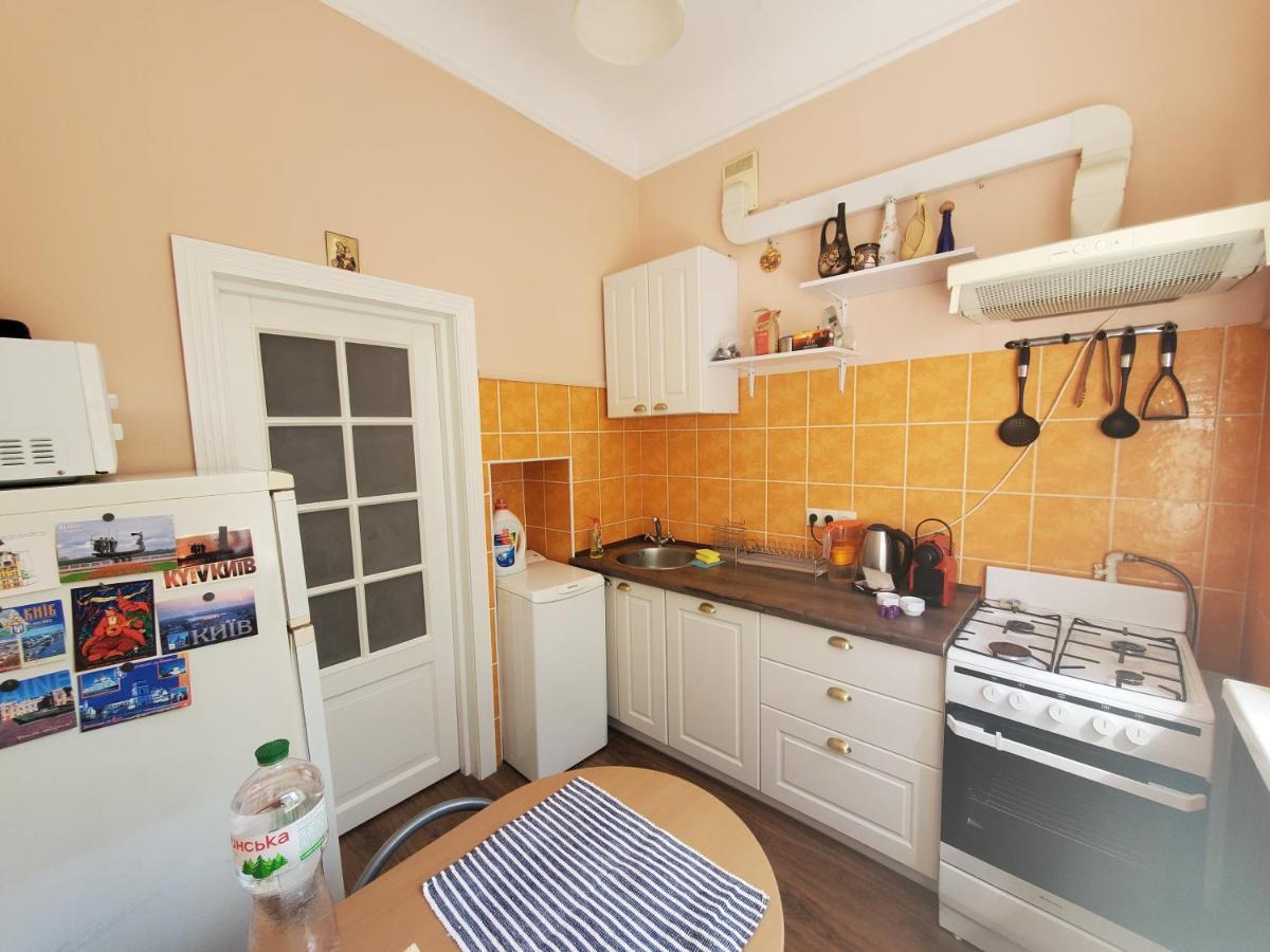 Kyiv Top Location 60M2 Apt In Old City Fast Wifi Selfchekin Luaran gambar